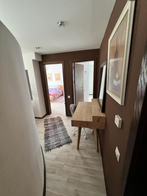 Kazanlak Large Guest House Apartment Near The Center With Full Kitchen & Dining Room, King Beds, Garden Patio, Free Parking & Self Check-In Bagian luar foto